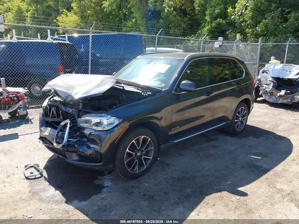 5UXKR0C54H0U54378 — 2017 BMW X5, фото 2 с аукциона IAAI, Передняя часть