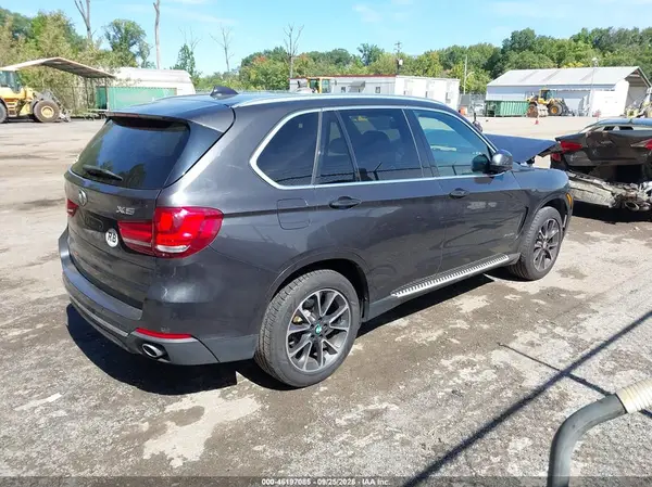 5UXKR0C54H0U54378 — 2017 BMW X5, фото 4 с аукциона IAAI, Передняя часть