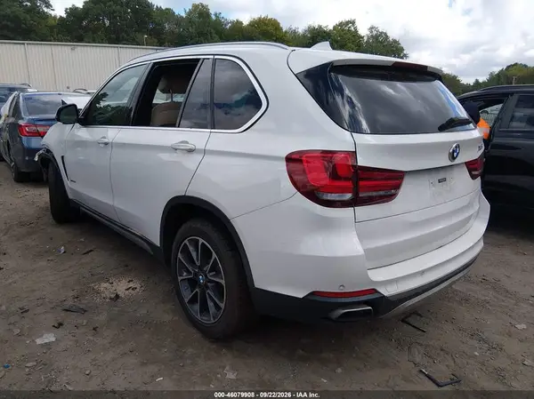 5UXKR0C59J0X98035 — 2018 BMW X5, фото 3 с аукциона IAAI, Передняя часть