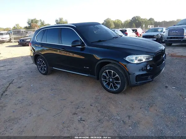 5UXKR0C51J0X92343 — 2018 BMW X5, Левый бок (Left Side), фото до ремонта