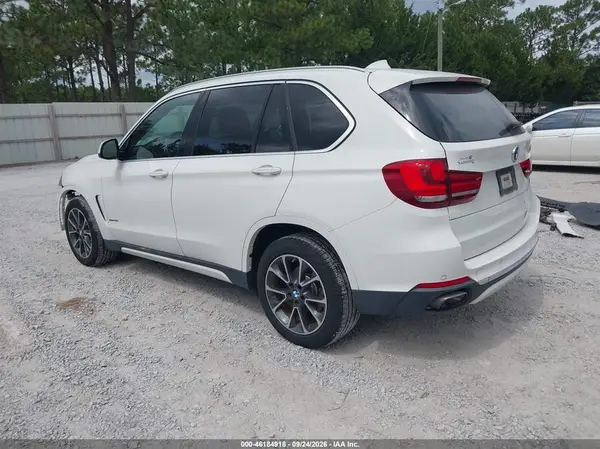 5UXKR2C51J0Z17613 — 2018 BMW X5, фото 3 с аукциона IAAI 08.10.2026, Передняя часть