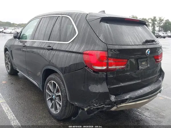5UXKR0C59JL071296 — 2018 BMW X5, фото 3 с аукциона IAAI, Задняя часть слева
