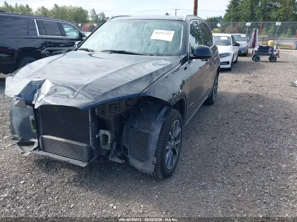 5UXKR0C51J0X88132 — 2018 BMW X5, фото 2 с аукциона IAAI, Передняя часть