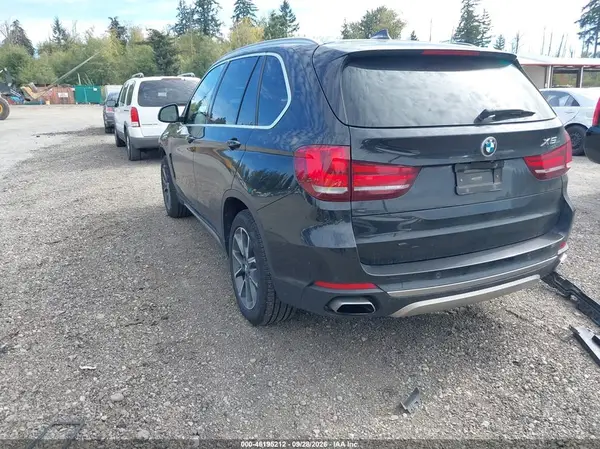 5UXKR0C51J0X88132 — 2018 BMW X5, фото 3 с аукциона IAAI, Передняя часть