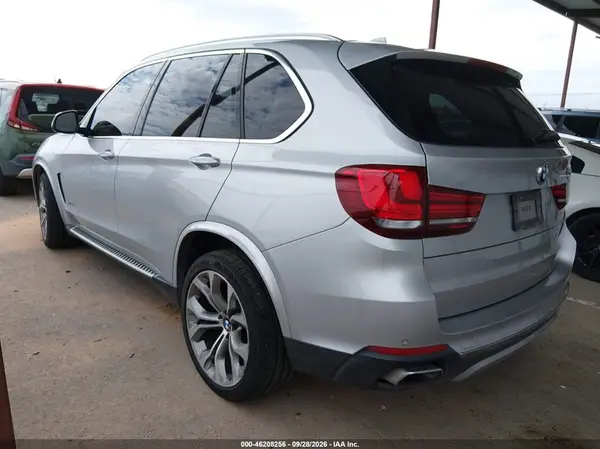 5UXKR2C51J0X08906 — 2018 BMW X5, фото 3 с аукциона IAAI, Передняя часть