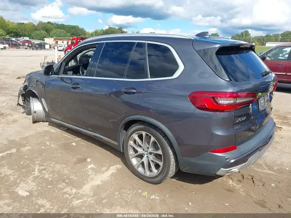 5UXCR6C50KLK99843 — 2019 BMW X5, фото 3 с аукциона IAAI 14.10.2026, Передняя часть слева