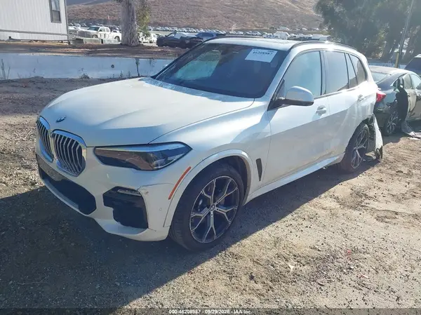 5UXCR6C51KLK83683 — 2019 BMW X5, фото 2 с аукциона IAAI, Задняя часть слева