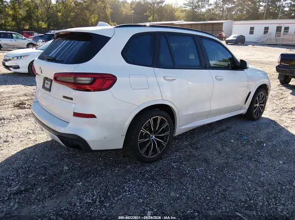 5UXJU2C54KLB15246 — 2019 BMW X5, фото 4 с аукциона IAAI, Передняя часть