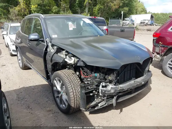5UXCR6C03L9C89362 — 2020 BMW X5, Передняя часть справа (Right Front), фото до ремонта
