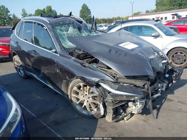 5UXCR6C05M9G15311 — 2021 BMW X5, Опрокидывание (Rollover), фото до ремонта