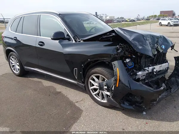 5UXCR6C07N9M57150 — 2022 BMW X5, Передняя часть (Front End), фото до ремонта