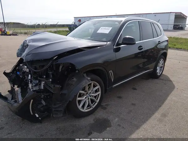 5UXCR6C07N9M57150 — 2022 BMW X5, фото 2 с аукциона IAAI, Передняя часть