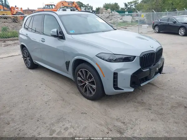 5UX23EU08R9U45990 — 2024 BMW X5, Не указано (Unknown), фото до ремонта