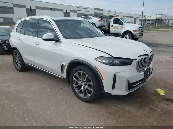 5UX23EU09R9V26920 — 2024 BMW X5, Задняя часть (Rear), фото до ремонта