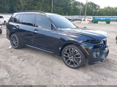 5UX33EM06T9269257 — 2026 BMW X7 M60I, Передняя часть (Front End), фото до ремонта