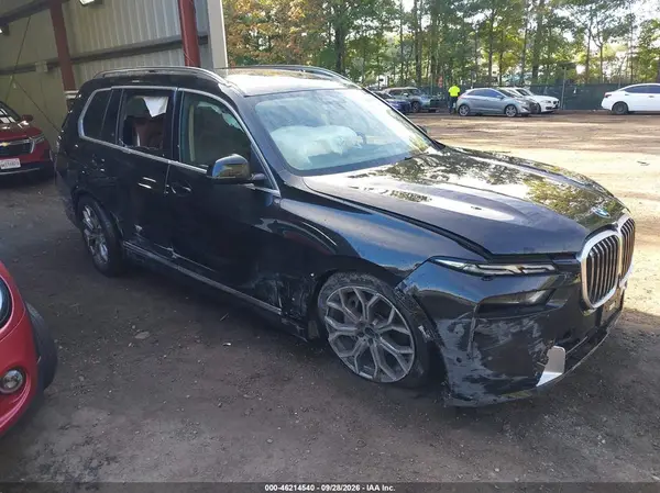 5UX23EM04R9S60111 — 2024 BMW X7, Правый бок (Right Side), фото до ремонта
