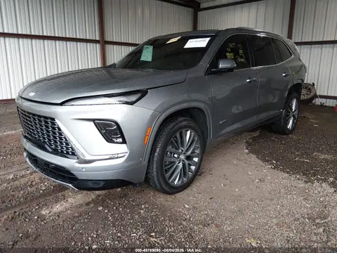 2026 Buick Enclave Avenir Fwd VIN 5GAERCKS7TJ104903 фото 2