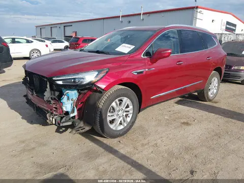 2018 Buick Enclave Essence VIN 5GAERBKW4JJ102908 фото 2