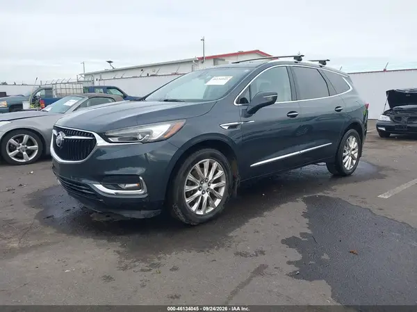5GAEVBKW1JJ272607 — 2018 Buick Enclave, фото 2 с аукциона IAAI, Передняя часть справа