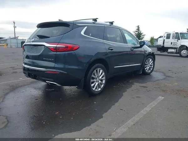 5GAEVBKW1JJ272607 — 2018 Buick Enclave, фото 4 с аукциона IAAI, Передняя часть справа
