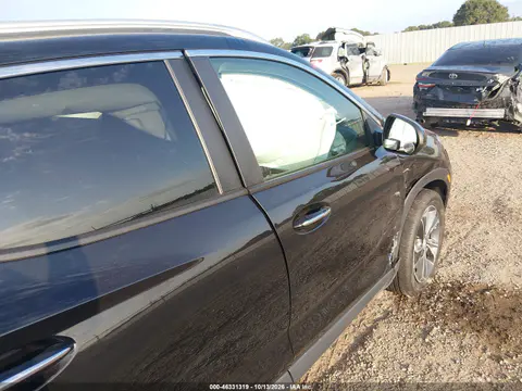 KL4MMDSL9NB070087 — 2022 Buick Encore GX, Правая сторона, фото до ремонта