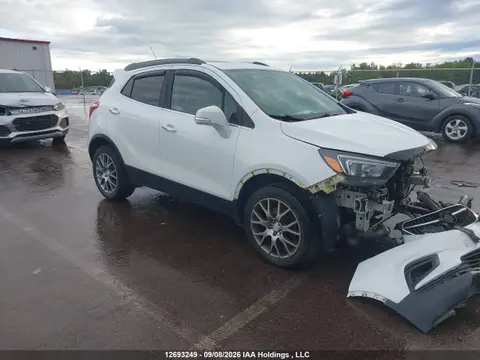 KL4CJ2SB1JB518560 — 2018 Buick Encore Sport Touring, Передняя часть (Front), фото до ремонта