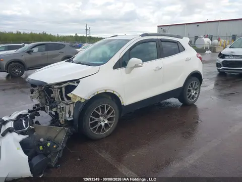 2018 Buick Encore Sport Touring VIN KL4CJ2SB1JB518560 фото 2