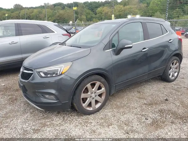 KL4CJDSB3HB071641 — 2017 Buick Encore, фото 2 с аукциона IAAI, Задняя часть слева