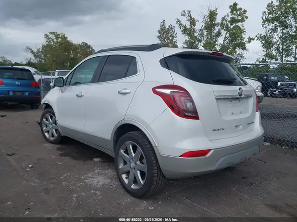 KL4CJCSB6JB560471 — 2018 Buick Encore, фото 3 с аукциона IAAI 13.10.2026, Передняя часть слева