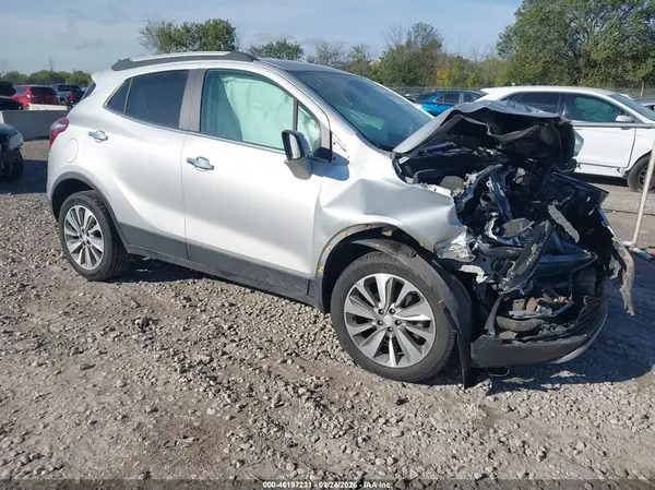 KL4CJESB5LB352080 — 2020 Buick Encore, Передняя часть (Front End), фото до ремонта