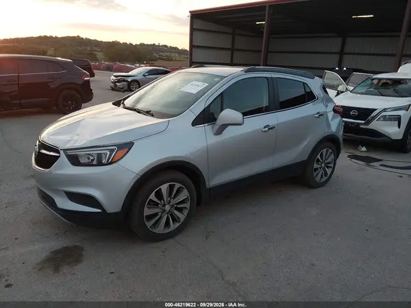 KL4CJASB8LB322063 — 2020 Buick Encore, фото 2 с аукциона IAAI, Повреждения со всех сторон