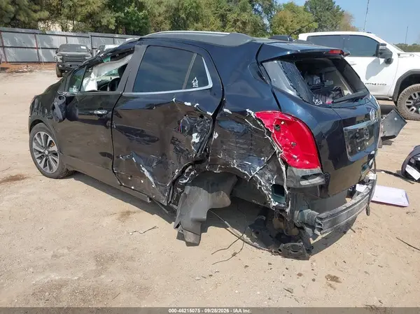 KL4CJASB9MB318377 — 2021 Buick Encore, фото 3 с аукциона IAAI, Задняя часть слева