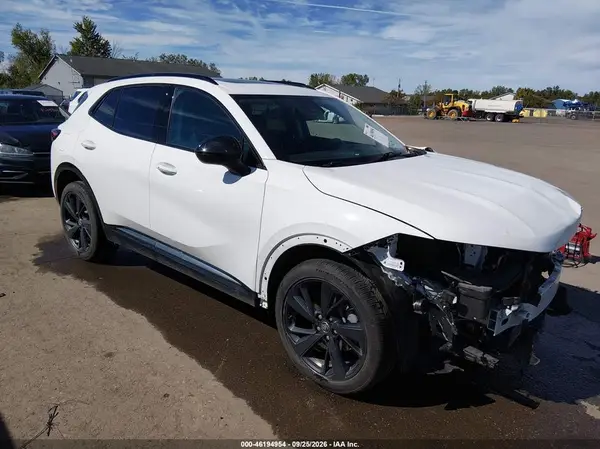 LRBFZNR46ND168534 — 2022 Buick Envision, Передняя часть (Front End), фото до ремонта