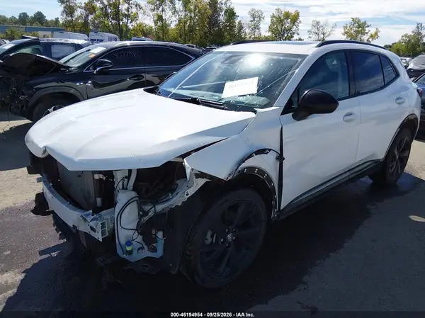 LRBFZNR46ND168534 — 2022 Buick Envision, фото 2 с аукциона IAAI, Передняя часть