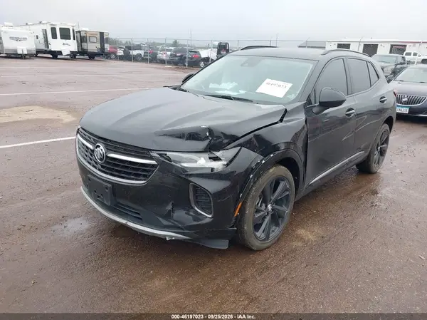 LRBAZLR46ND153515 — 2022 Buick Envision, фото 2 с аукциона IAAI, Передняя часть слева