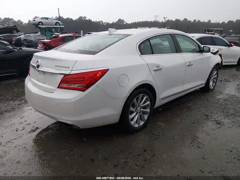 2016 Buick Lacrosse Leather VIN 1G4GB5G35GF100202 фото 4