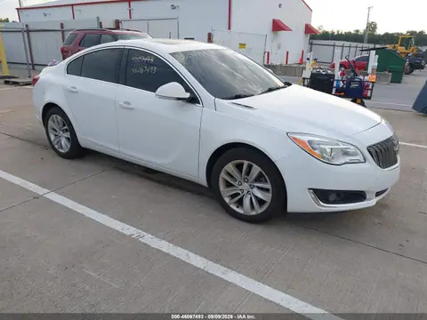 2G4GN5EX4F9160640 — 2015 Buick Regal Turbo/E-Assist Premium I, Передняя часть слева (Left Front), фото до ремонта