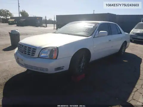 1G6KE57Y75U243603 — 2005 Cadillac De Ville, фото 3 с аукциона IAAI, Передняя часть