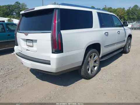 2020 Cadillac Escalade Esv 4wd Luxury VIN 1GYS4HKJ6LR198773 фото 4