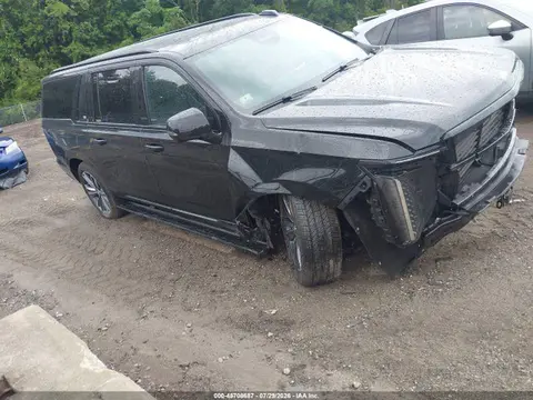 1GYS9NKL9TR186246 — 2026 Cadillac Escalade Esv Sport, Передняя часть (Front End), фото до ремонта