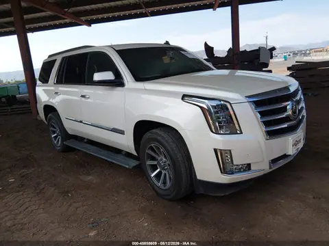 1GYS4CKJ1FR275704 — 2015 Cadillac Escalade Premium, Пожар салона (Interior Burn), фото до ремонта