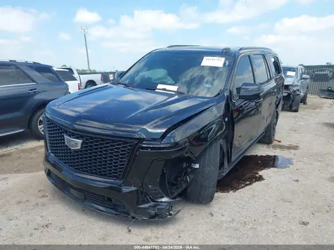 2025 Cadillac Escalade Sport Platinum VIN 1GYS9GRL7SR293554 фото 2