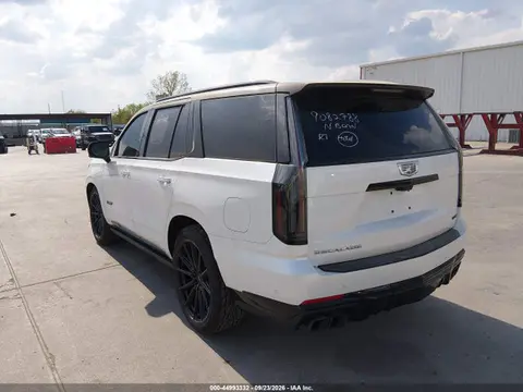 2025 Cadillac Escalade V-series VIN 1GYS9HR92SR226354 фото 3