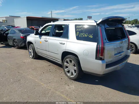 2018 Cadillac Escalade Premium Luxury VIN 1GYS4CKJ3JR253695 фото 3