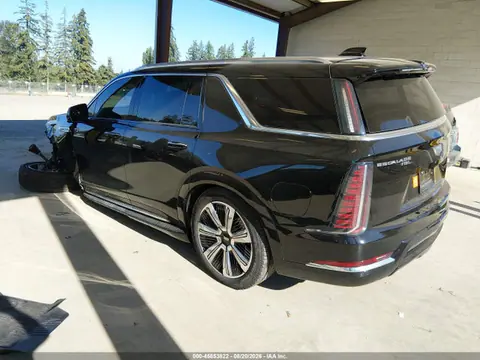 2026 Cadillac Escalade VIN 1GYLEKKL1TU103162 фото 3