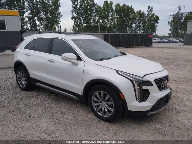 1GYFZDR40NF116861 — 2022 Cadillac XT4 Premium Luxury, Передняя часть (Front), фото до ремонта