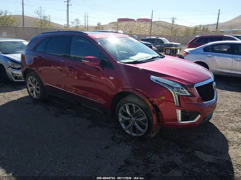 1GYKNGRS9LZ108506 — 2020 Cadillac XT5 AWD Sport, Передняя часть справа (Right Front), фото до ремонта