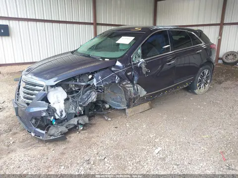 2019 Cadillac XT5 LUXURY VIN 1GYKNCRSXKZ133227 фото 2