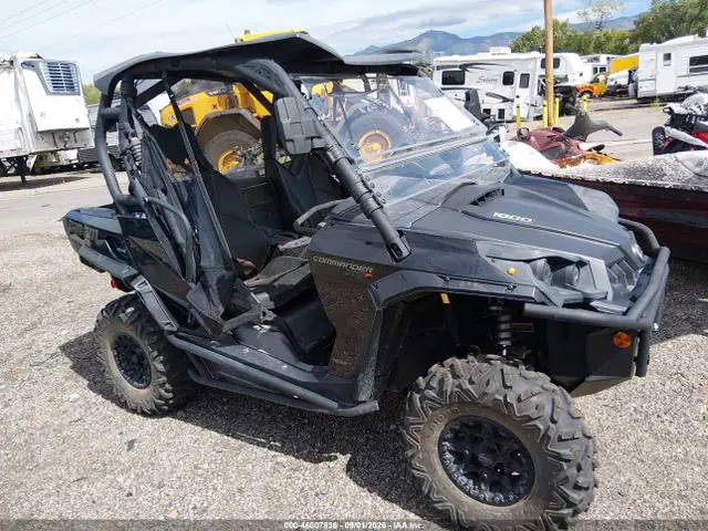 3JBKKAP26HJ001991 — 2017 Can-Am Commander 1000 Xt/1000 XT-P, Опрокидывание (Rollover), фото до ремонта