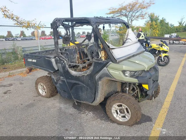 2016 Can-Am Defender Hd10/hd10 Dps VIN 3JBUGAP48GK000345 фото 1